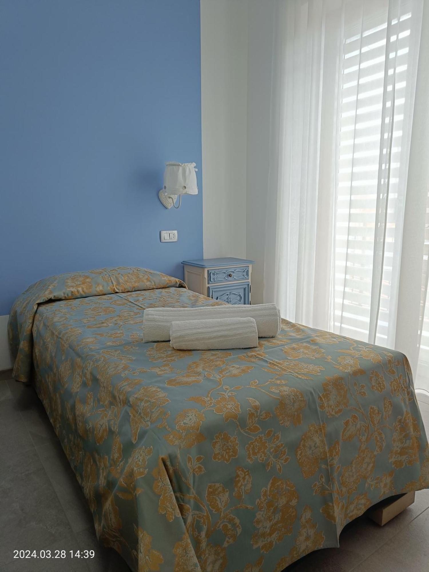 Villa Mariana Bed And Breakfast Saluzzo Kültér fotó